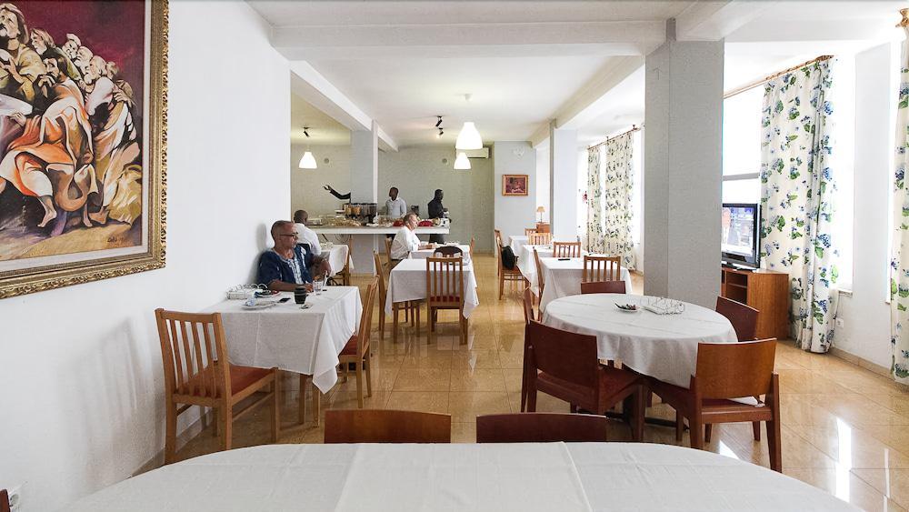Coimbra Hotel & Spa Bissau Luaran gambar